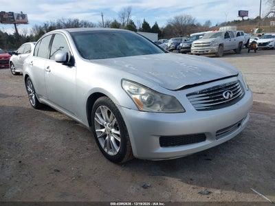 INFINITI G35 2008