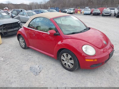VOLKSWAGEN NEW BEETLE 2009