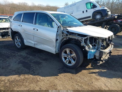 TOYOTA HIGHLANDER 2015