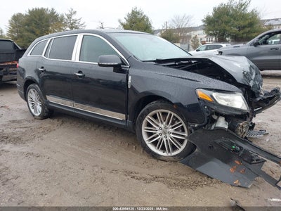 LINCOLN MKT 2016