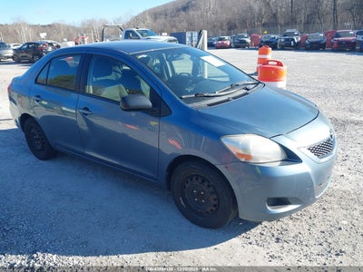 TOYOTA YARIS 2012