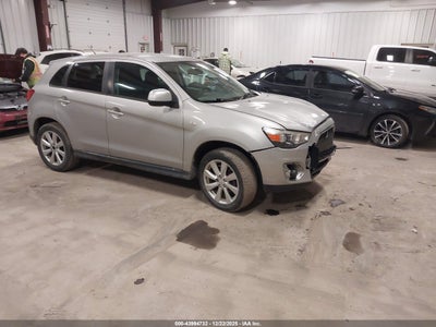 MITSUBISHI OUTLANDER SPORT 2015