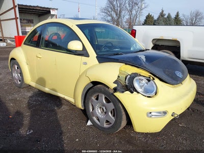 VOLKSWAGEN NEW BEETLE 2000