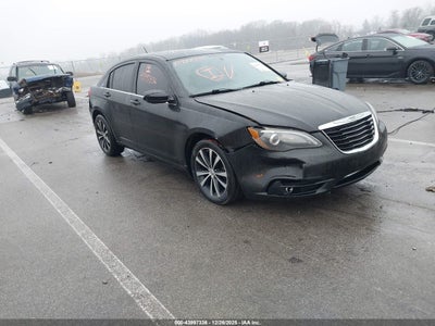 CHRYSLER 200 2014