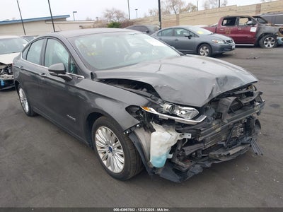 FORD FUSION HYBRID 2016