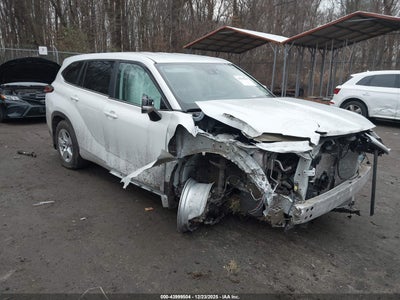 TOYOTA HIGHLANDER 2023
