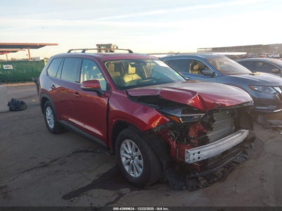 TOYOTA GRAND HIGHLANDER 2025