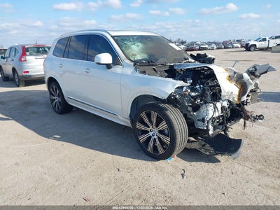 VOLVO XC90 2024