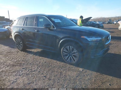 VOLVO XC90 2021