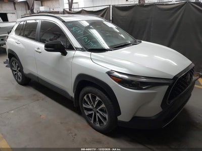 TOYOTA COROLLA CROSS 2025