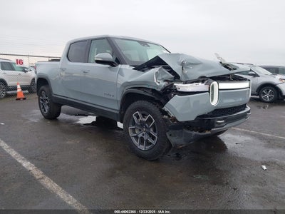RIVIAN R1T 2023