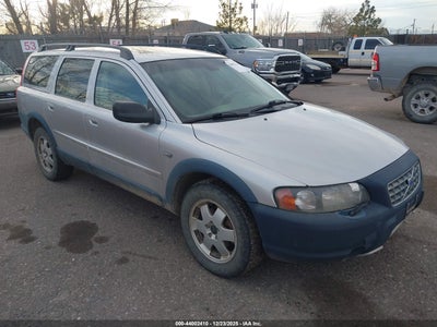 VOLVO XC70 2003