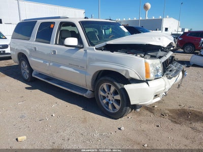 CADILLAC ESCALADE ESV 2004