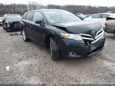 TOYOTA VENZA 2015
