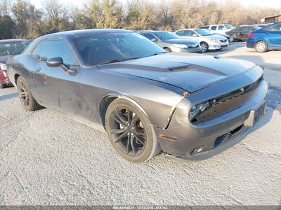DODGE CHALLENGER 2016