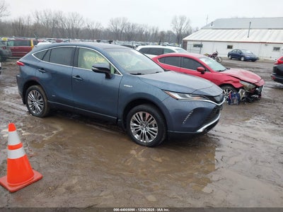 TOYOTA VENZA 2021