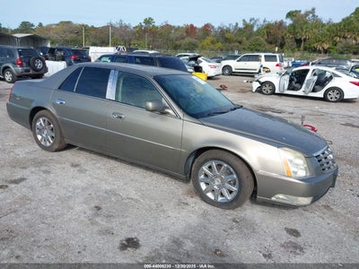 CADILLAC DTS 2011