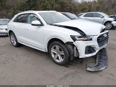AUDI Q8 2019