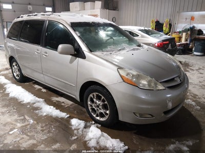 TOYOTA SIENNA 2006