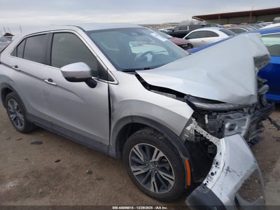 MITSUBISHI ECLIPSE CROSS 2024
