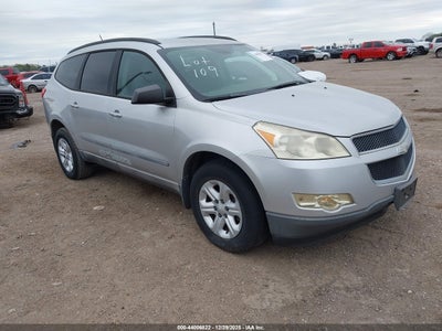 CHEVROLET TRAVERSE 2010