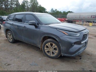TOYOTA HIGHLANDER 2023