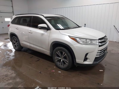 TOYOTA HIGHLANDER 2018