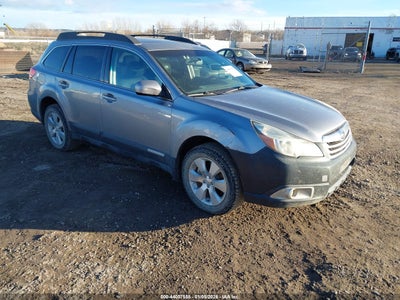SUBARU OUTBACK 2010
