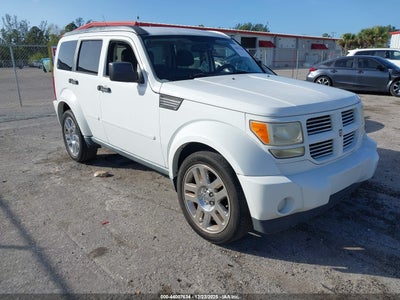 DODGE NITRO 2011