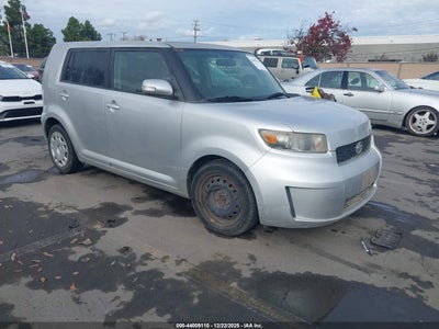 SCION XB 2008