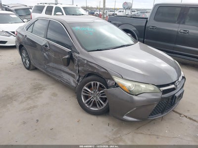 TOYOTA CAMRY 2016