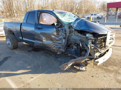 TOYOTA TUNDRA 2010