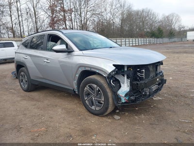 HYUNDAI TUCSON HYBRID 2025