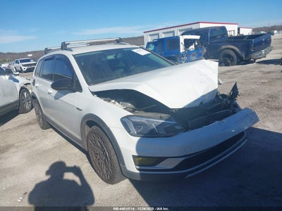 VOLKSWAGEN GOLF ALLTRACK 2017