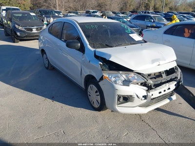 MITSUBISHI MIRAGE G4 2024