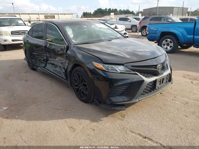 TOYOTA CAMRY 2019