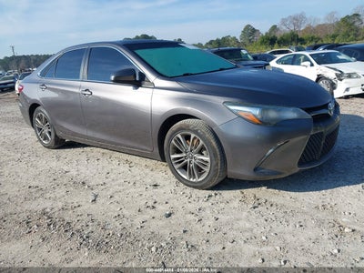 TOYOTA CAMRY 2017