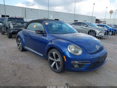 VOLKSWAGEN BEETLE 2014