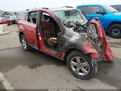 TOYOTA RAV4 2015