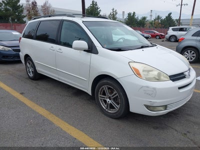 TOYOTA SIENNA 2005