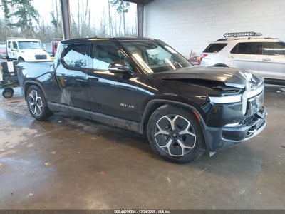 RIVIAN R1T 2024