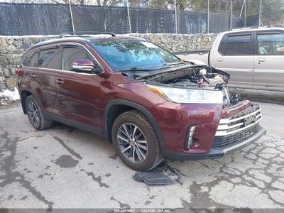 TOYOTA HIGHLANDER 2019