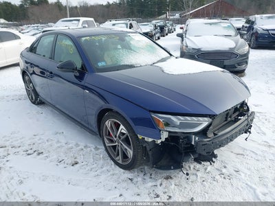 AUDI A4 2024