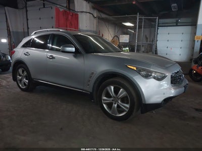 INFINITI FX35 2010