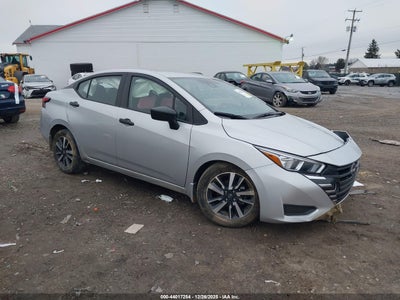 NISSAN VERSA 2024