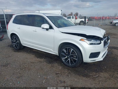 VOLVO XC90 2021