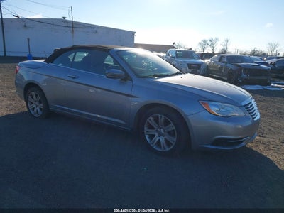 CHRYSLER 200 2014