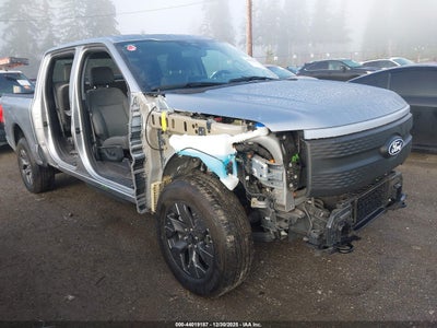 FORD F-150 LIGHTNING 2024