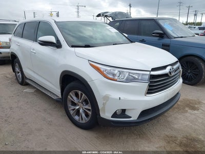 TOYOTA HIGHLANDER 2015