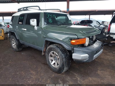 TOYOTA FJ CRUISER 2014